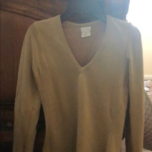 Gold color nice and snug v shape